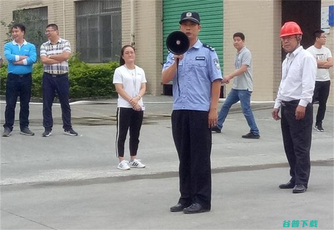 是消防演习 故宫回应 神武门左近冒白烟 (消防演练小故事)