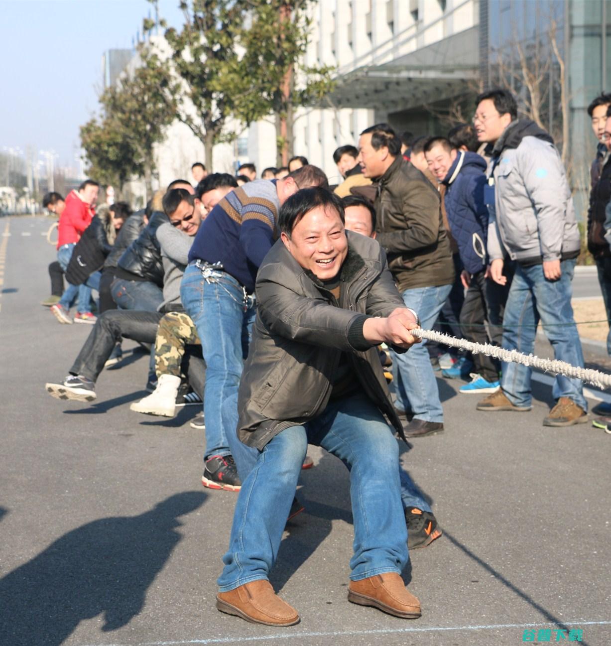 飞驰C级Coupe报价详解 (飞驰C级打空调多少钱一个小时)