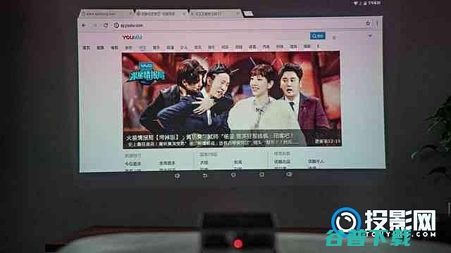 家用与办公均完美适配智能激光投影仪简评家