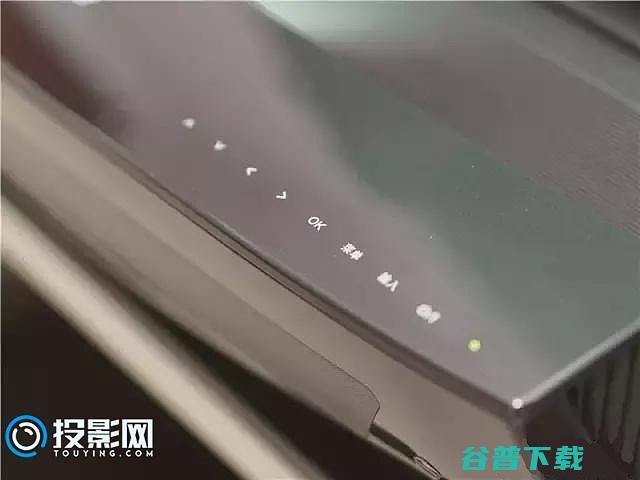 激光客厅影院之作APUS光峰WeMAX激光客厅影院效