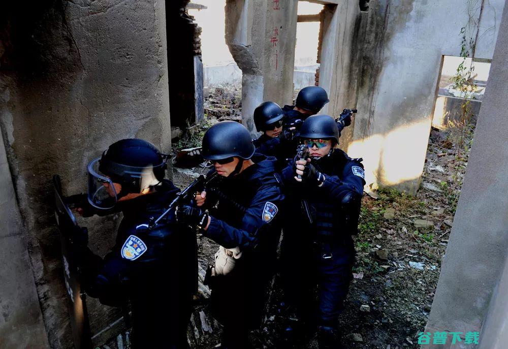 上海特警上海女子特警队 (上海 特警)