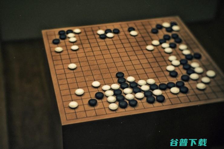 AlphaGo表现出了哪些计算和智能 两场比赛 (alphago是什么人工智能)