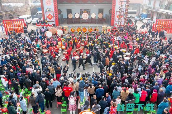 临汾锣鼓PK湘西苗歌，山西、湖南两地主播同办“村晚”吸引超1557万人观看