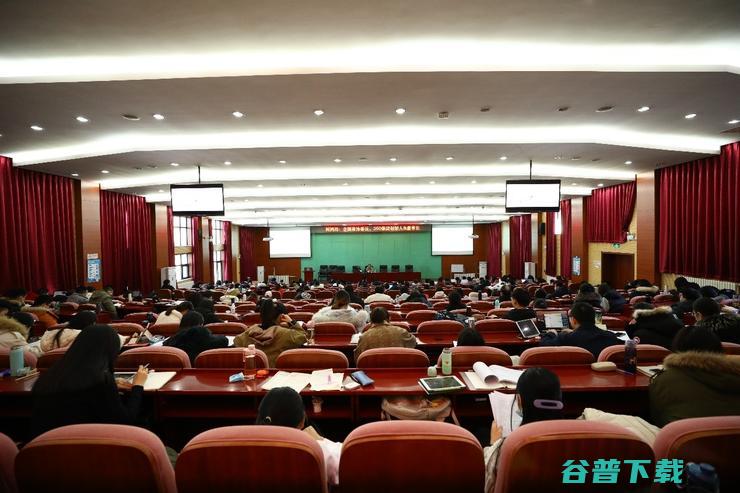 走进中共中央党校研究生院 360周鸿祎为中国数字化建设注入网安新动源 (cctv走进中国)