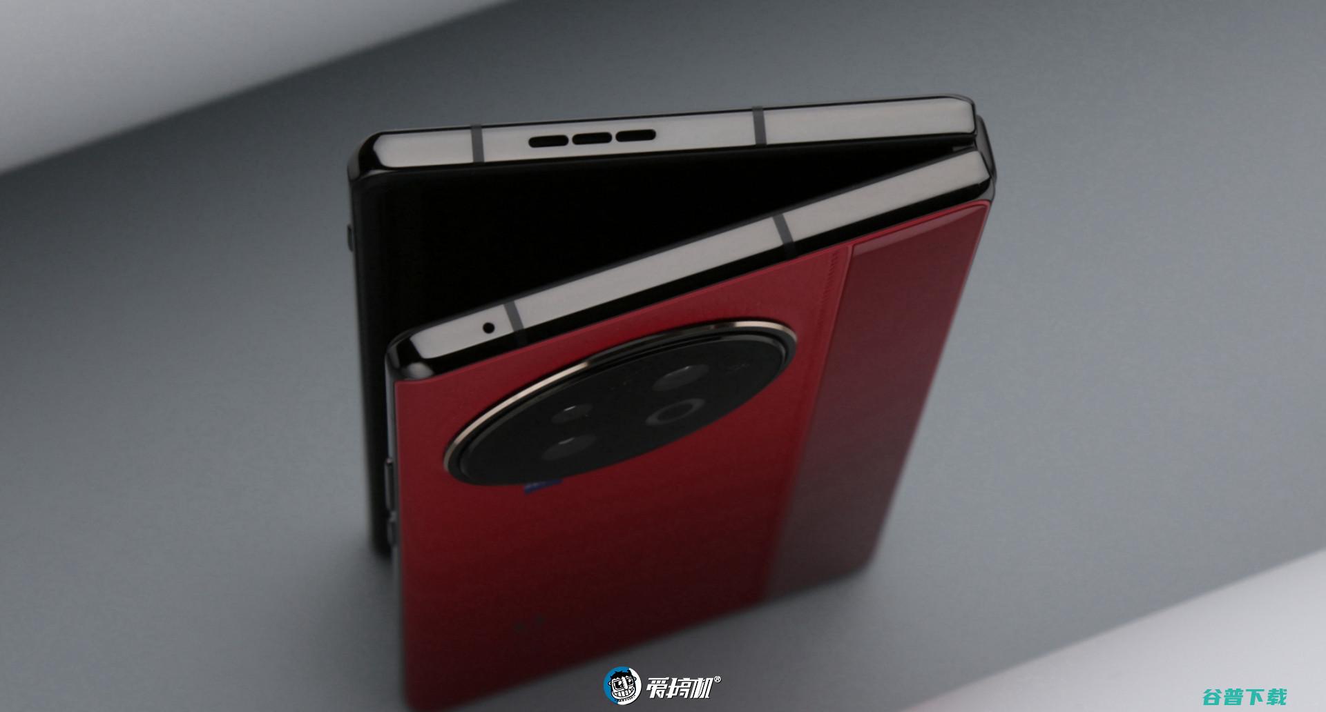 vivo X Fold2评测：8999元起的骁龙8 Gen 2折叠屏