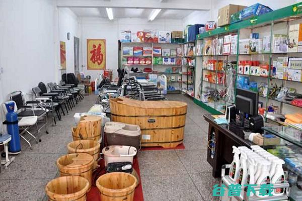 中老年用品专卖加盟店 (中老年用品专卖店卖什么)