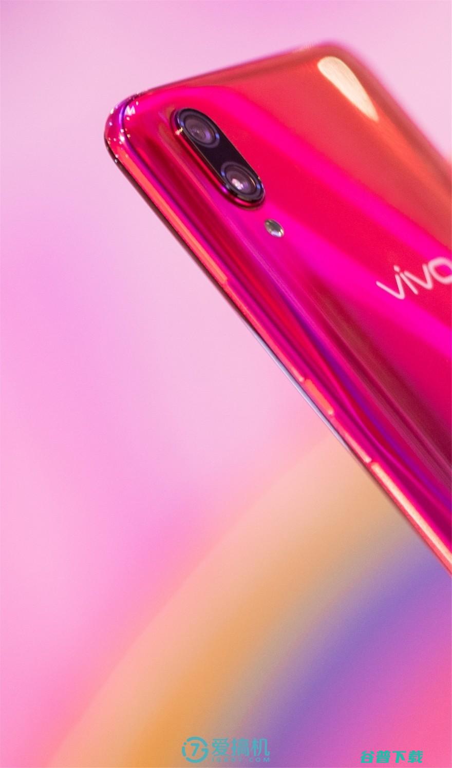 小姐姐的美颜神器 vivo X23魅影紫图赏