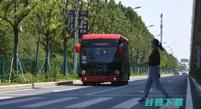 多城开跑，谁是自动驾驶「硬核之都」