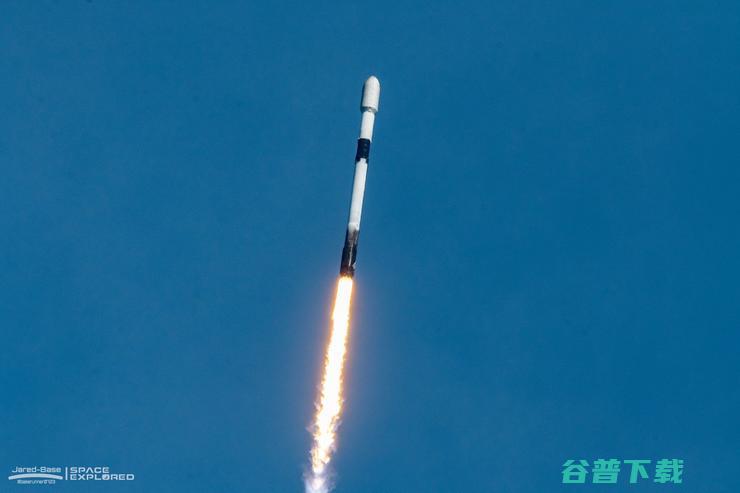 损失高达1200万美元 马斯克SpaceX遭遇重创 40颗星链卫星刚发射1天就宣布报废 (损失高达36亿元!汽车运输船起火沉没!船东起诉大众汽车)