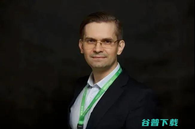 独家对话英矽智能CEO、CSO：AI新药首进「临床试验」，能否改写药物发现史？