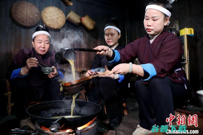 新春走基层油茶飘香年味浓三江新春走基层油