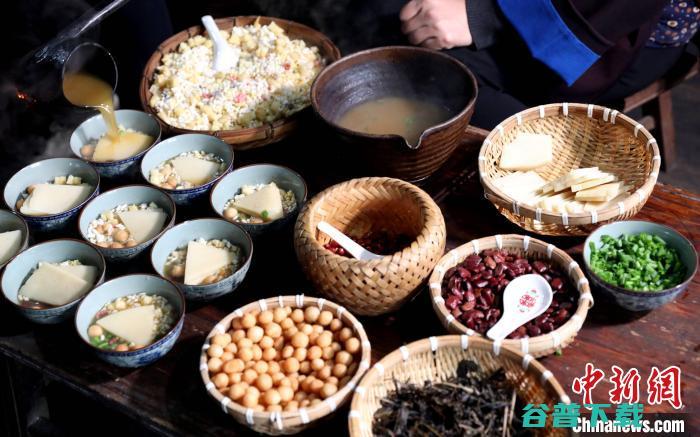 新春走基层油茶飘香年味浓三江新春走基层油