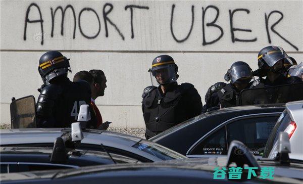 法国出租车反Uber专车引暴动，焚烧砸车成战场！ 移动互联网 第5张